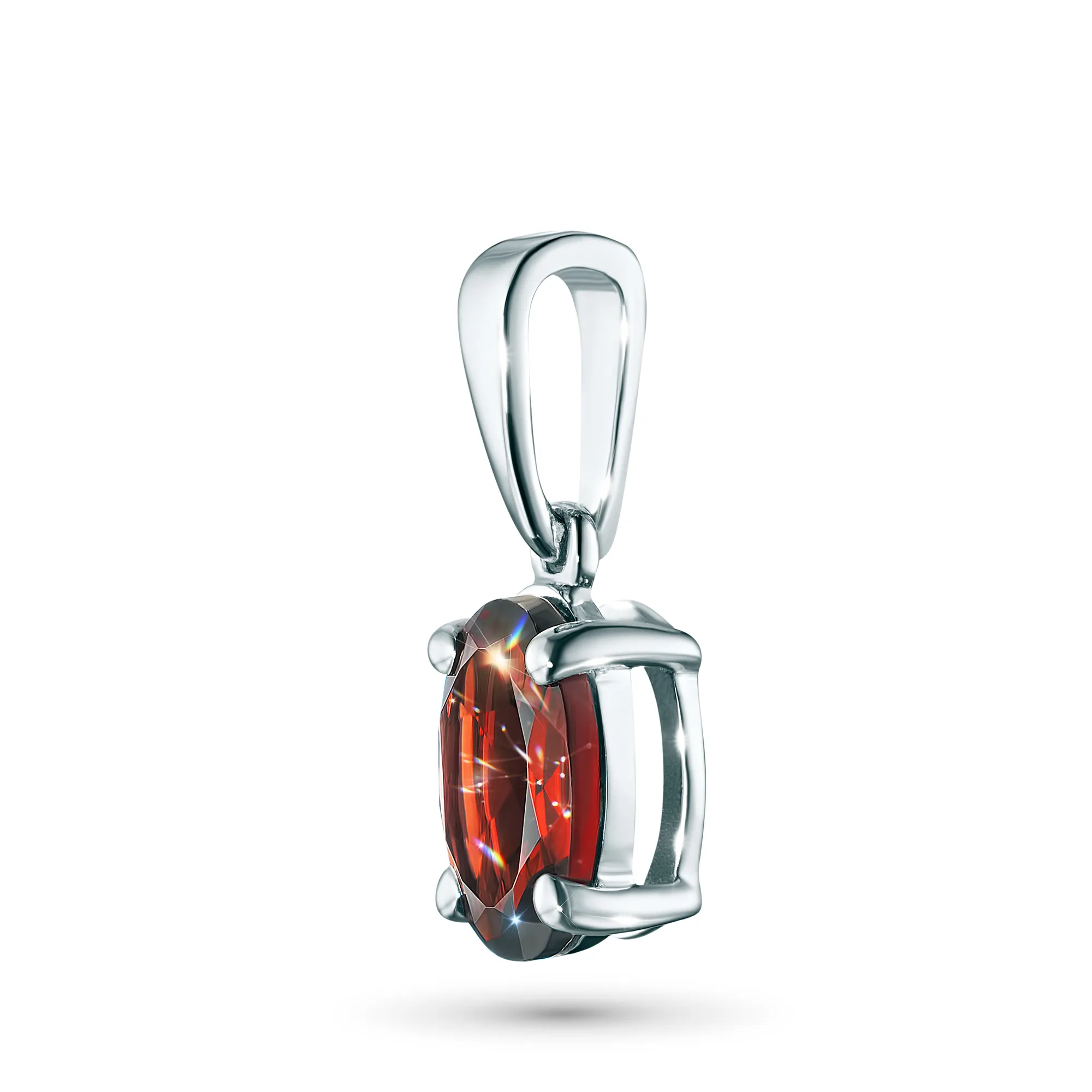 Sterling Silver Pendant with 1 Oval-Cut Garnet 1.433 CT.TW