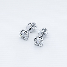 14K White Gold Earring Studs with 18 Round-Cut Lab-Created Diamonds 0.454 CT.TW