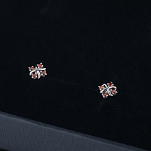 Sterling Silver Earring Studs with 8 Round-Cut Garnets 0.407 CT.TW