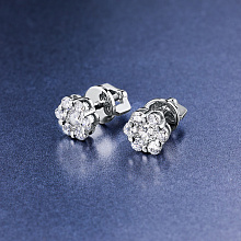 14K White Gold Earring Studs with 14 Round-Cut Lab-Created Diamonds 0.897 CT.TW