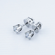 White Gold Earring Studs with 2 Round-Cut Diamonds 0.6 CT.TW