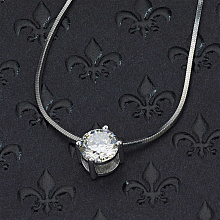 White Gold Pendant with 1 Round-Cut Diamond 0.251 CT.TW