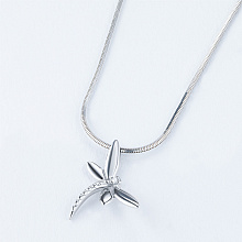 Sterling Silver Pendant with 1 Round-Cut Diamond 0.006 CT.TW